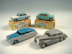 DINKY TOYS (GB) (4)