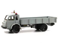 C.I.J. (FRANCE) (1)