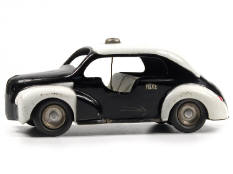 C.I.J. (FRANCE) (1)