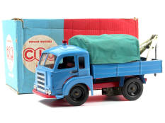 C.I.J. (FRANCE) (1)