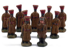 FIGURINES DIVERSES (11)