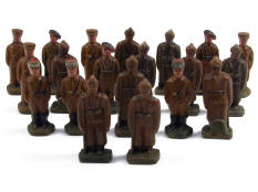 FIGURINES DIVERSES (20)