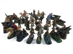 FIGURINES DIVERSES (42)