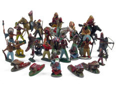 FIGURINES DIVERSES (34)