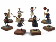 FIGURINES DIVERSES (8)