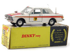 DINKY TOYS GB (1)