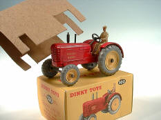 DINKY TOYS GB (1)