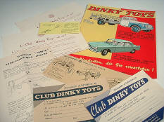 DINKY TOYS (FRANCE) (8)