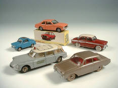 DINKY TOYS (FRANCE) (5)