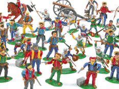 FIGURINES DIVERSES (85)