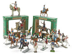 FIGURINES DIVERSES (38)