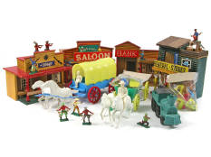 FIGURINES DIVERSES (40)