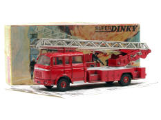 DINKY TOYS FRANCE (1)