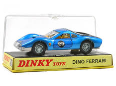 DINKY TOYS GB (1)