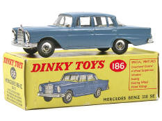DINKY TOYS GB (1)