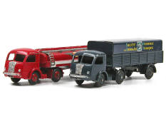 DINKY TOYS (FRANCE) (2)