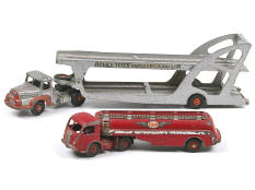 DINKY TOYS (FRANCE) (2)