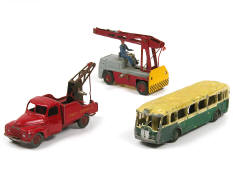 DINKY TOYS (FRANCE) (3)