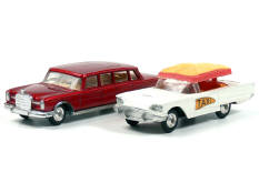 CORGI TOYS (GB) (2)