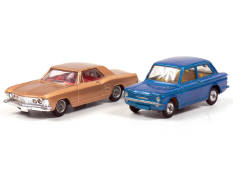 CORGI TOYS (GB) (2)