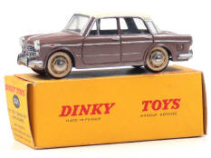 DINKY TOYS FRANCE (1)