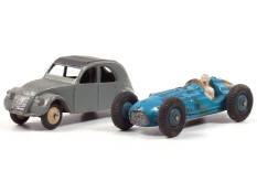 DINKY TOYS (FRANCE) (2)