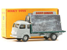 DINKY TOYS FRANCE (1)