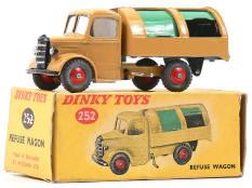 DINKY TOYS GB (1)