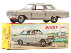 DINKY TOYS FRANCE (1)