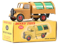 DINKY TOYS GB (1)