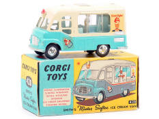 CORGI TOYS (GB) (1)
