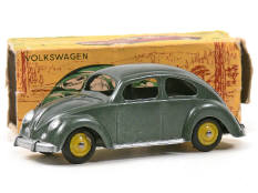 C.I.J. (FRANCE) (1)