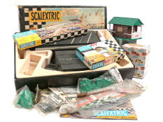 SCALEXTRIC (1)