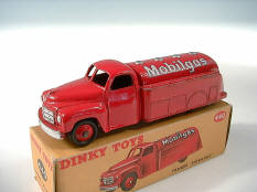 DINKY TOYS GB (1)