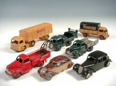 DINKY TOYS (FRANCE) (7)
