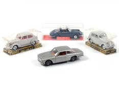 DIVERS - VARIOUS (4)