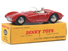 DINKY TOYS FRANCE (1)