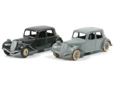DINKY TOYS (FRANCE) (2)