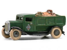 C.I.J. (FRANCE) (1)