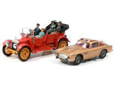 CORGI TOYS (GB) (2)