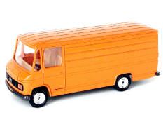 CURSOR MODELL (GERMANY) (1)