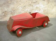 VOITURE A PEDALES (1)