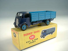 DINKY TOYS GB (1)