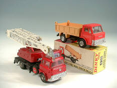 DINKY TOYS (GB) (2)