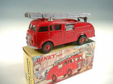 DINKY TOYS GB (1)