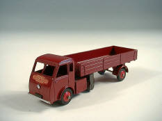 DINKY TOYS GB (1)