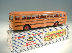 DINKY TOYS GB (1)