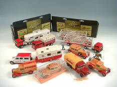 SOLIDO & DINKY TOYS (9)