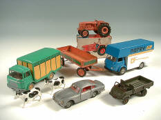 DINKY TOYS & DIVERS (6)