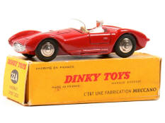 DINKY TOYS FRANCE (1)